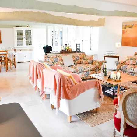 La Chaumiere Du Vallon -piscine- Pont-l'eveque 8p Holiday home Vieux-Bourg (Calvados)