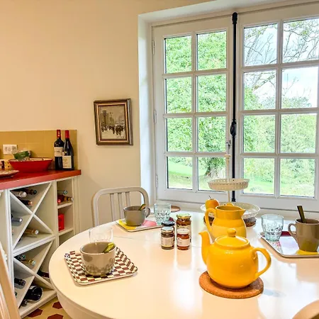 Holiday home La Chaumiere Du Vallon -piscine- Pont-l'eveque 8p Vieux-Bourg (Calvados)